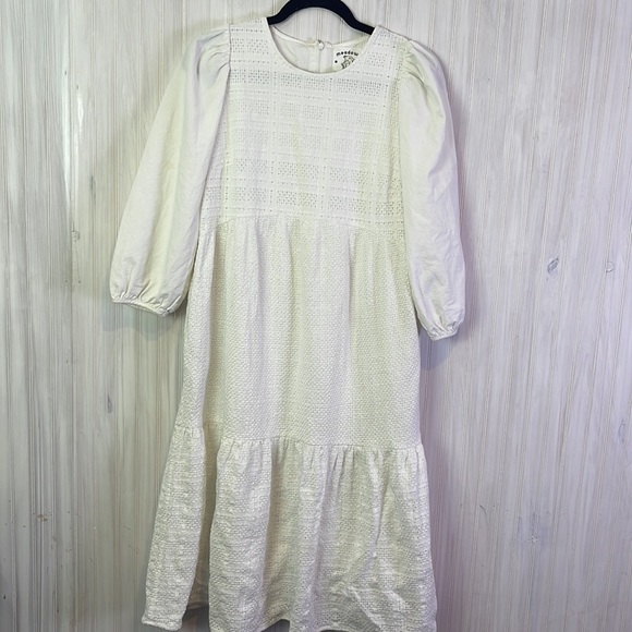 MEADOWS LAUREL DRESS BRODERIE ANGLAISE 4 - Picture 3 of 9